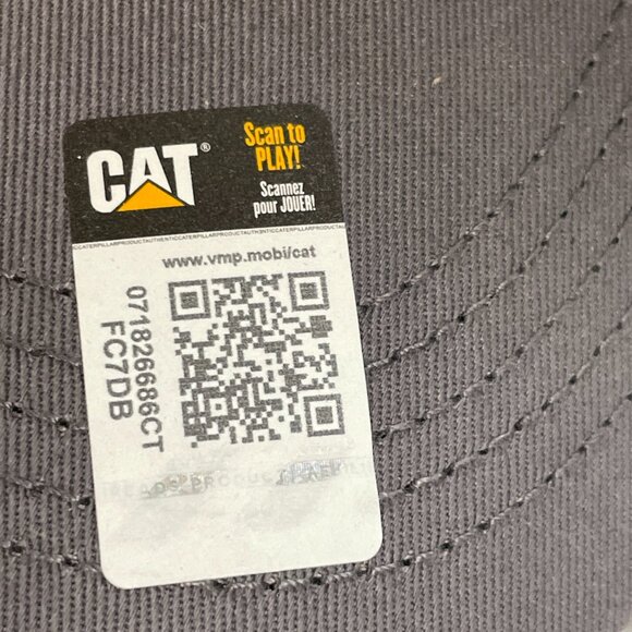 Caterpillar CAT Equipment Hat Peoria IL Black & Gray Snapback Cap Trucker NEW - Picture 2 of 8